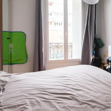 Bright Haussmann Near Nation Apartamento *